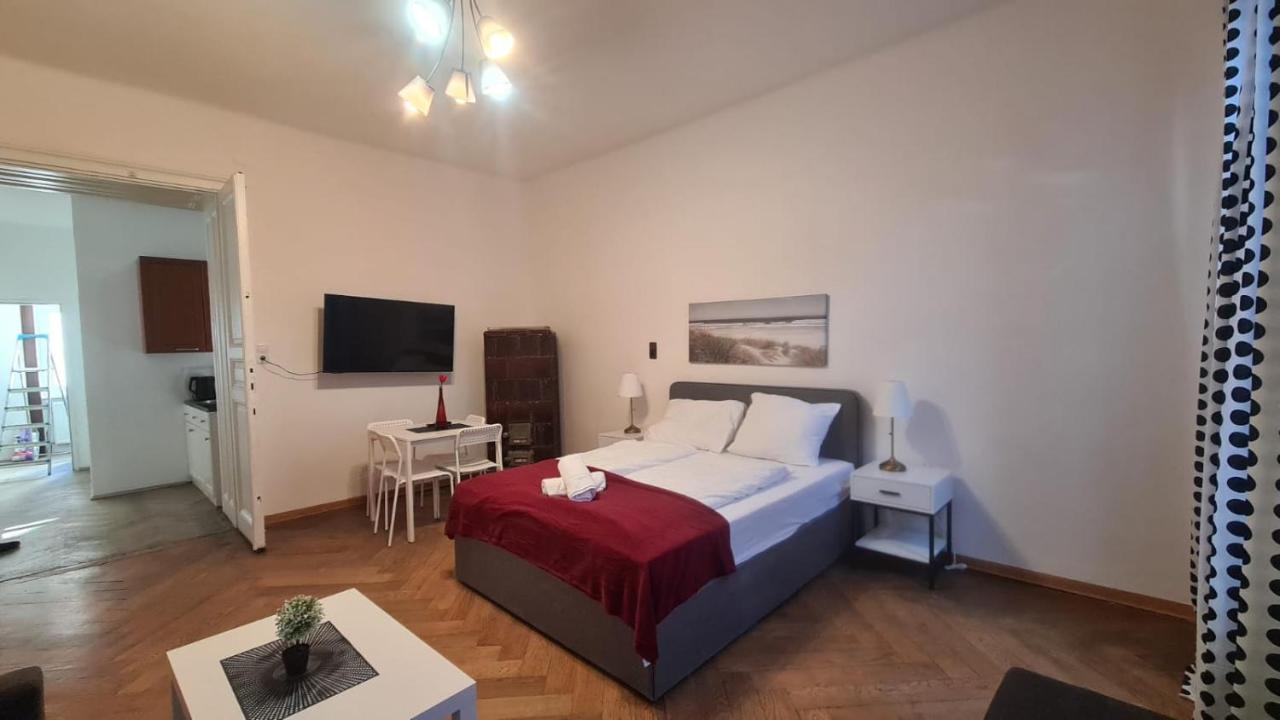4 Great Apartment Akh - Ideal For Groups Of 19 Відень Екстер'єр фото