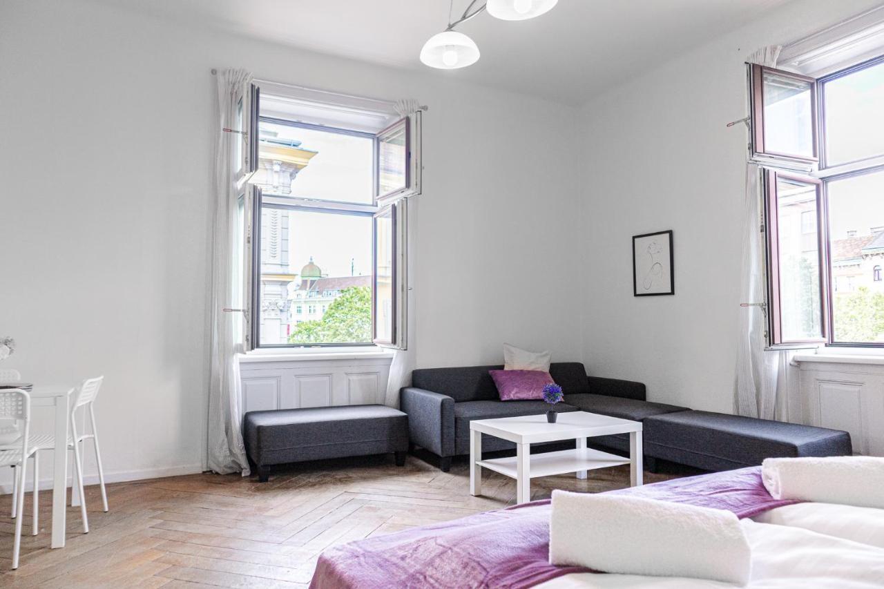 4 Great Apartment Akh - Ideal For Groups Of 19 Відень Екстер'єр фото